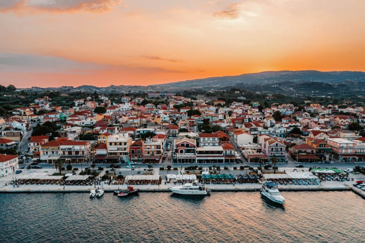 Lixouri: The "Piccolo Paris" of Kefalonia